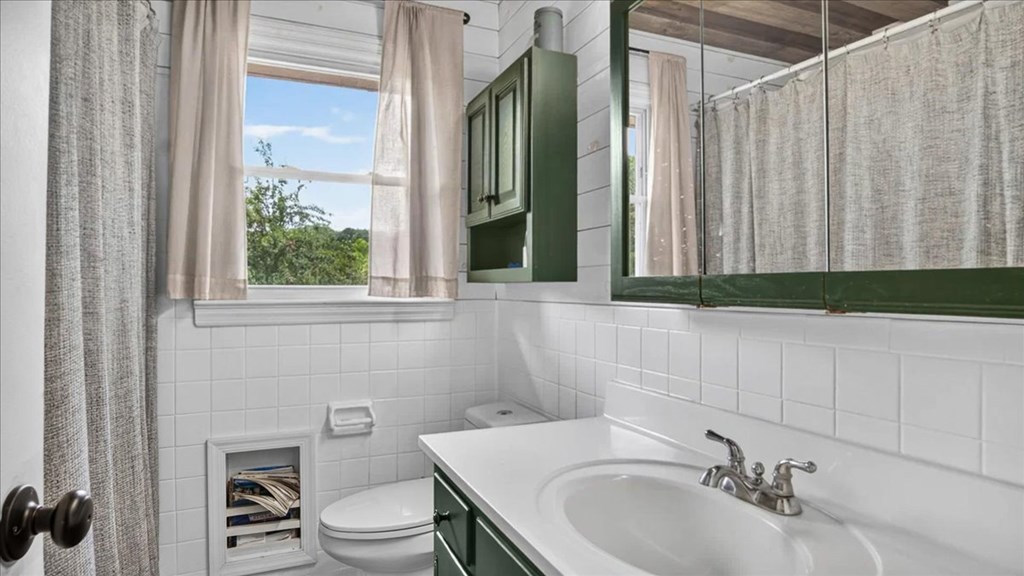 3290 Sullivan Road Property Photo 17