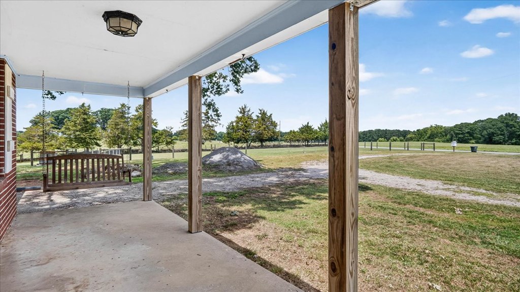 3290 Sullivan Road Property Photo 33
