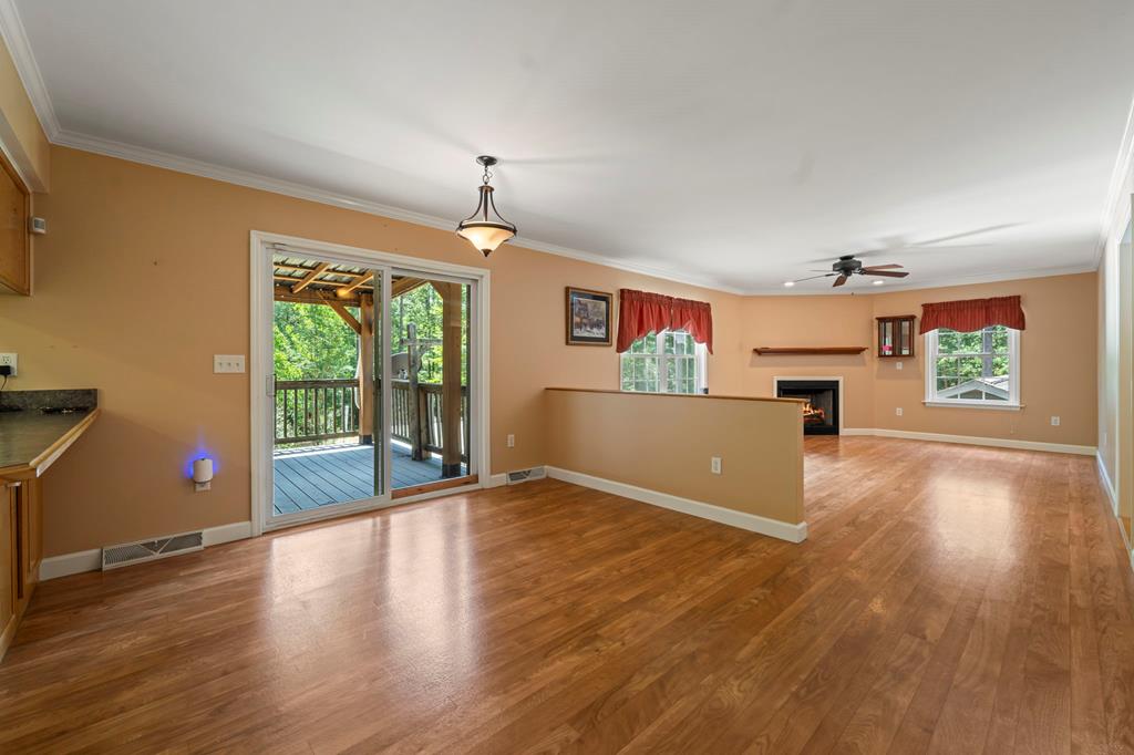 7620 Trottinridge Road Property Photo 6