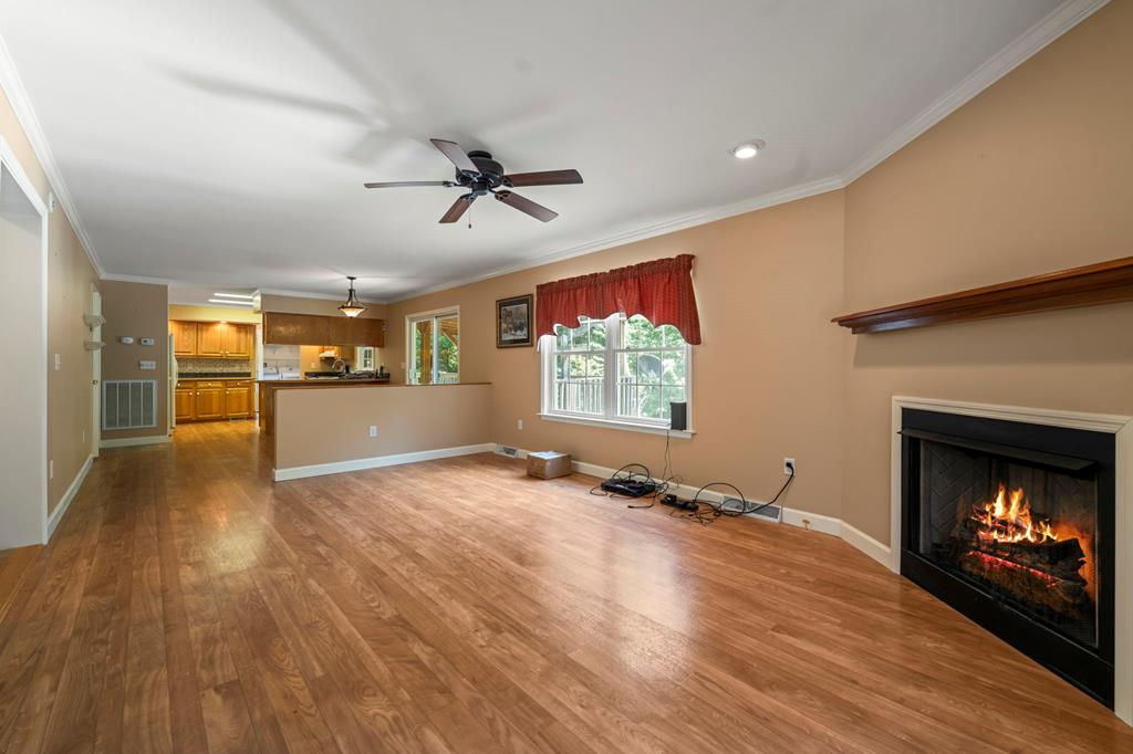 7620 Trottinridge Road Property Photo 7