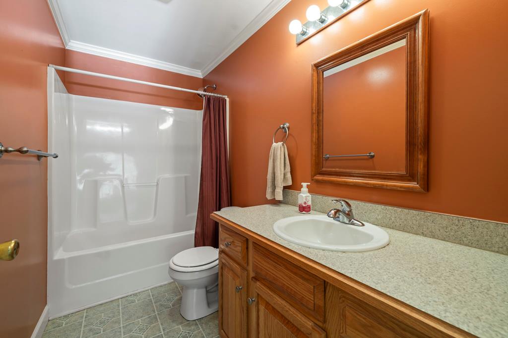 7620 Trottinridge Road Property Photo 14