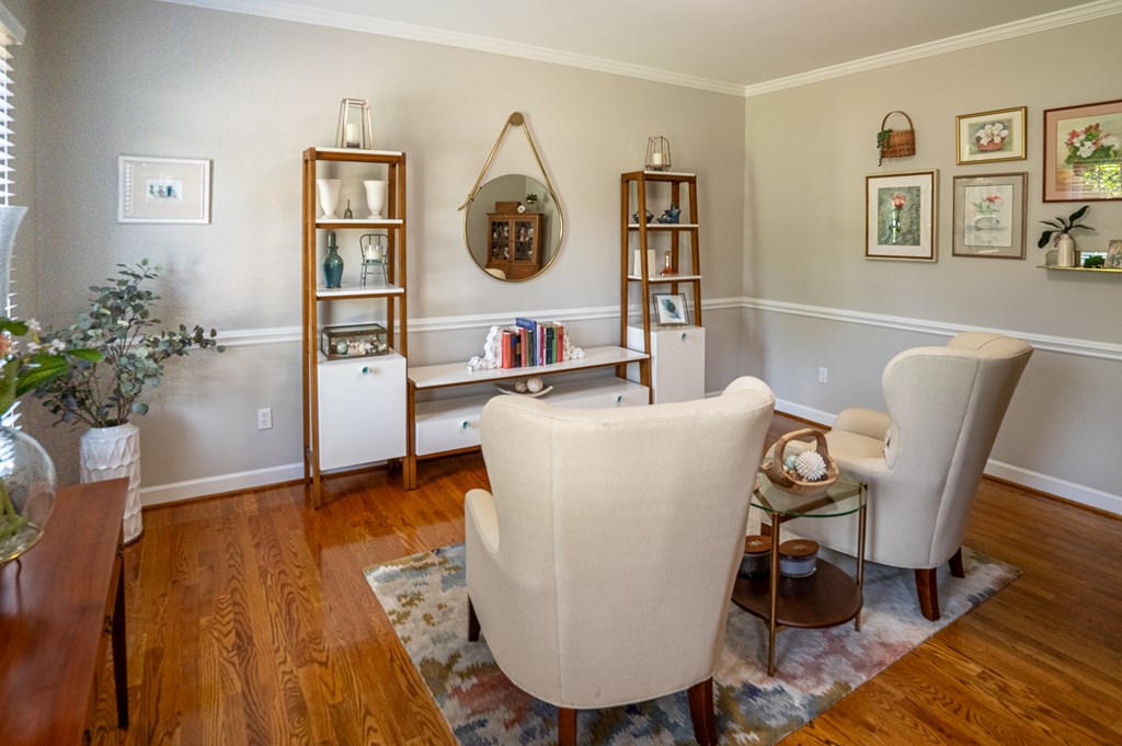1092 Brook Run Property Photo 16