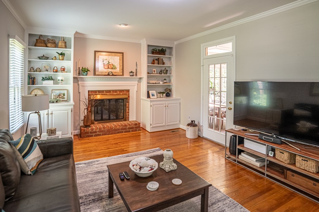 1092 Brook Run Property Photo 24