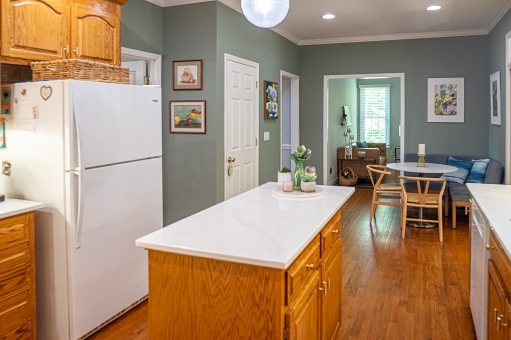 1092 Brook Run Property Photo 33