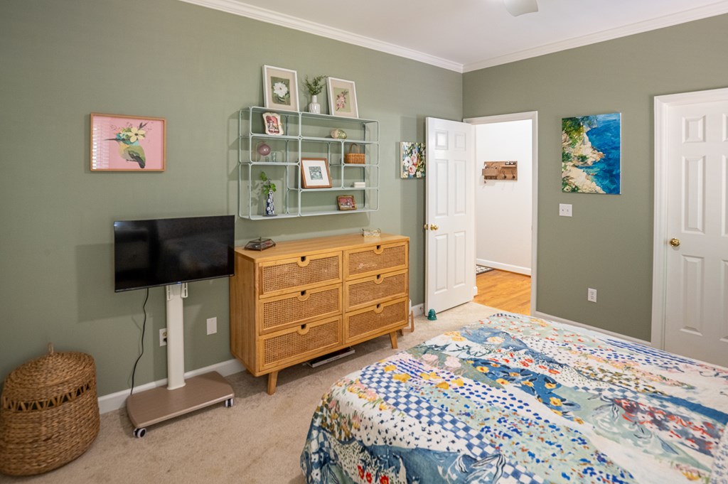 1092 Brook Run Property Photo 37
