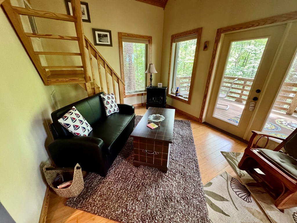 72 Pocahantas Lane Property Photo 6