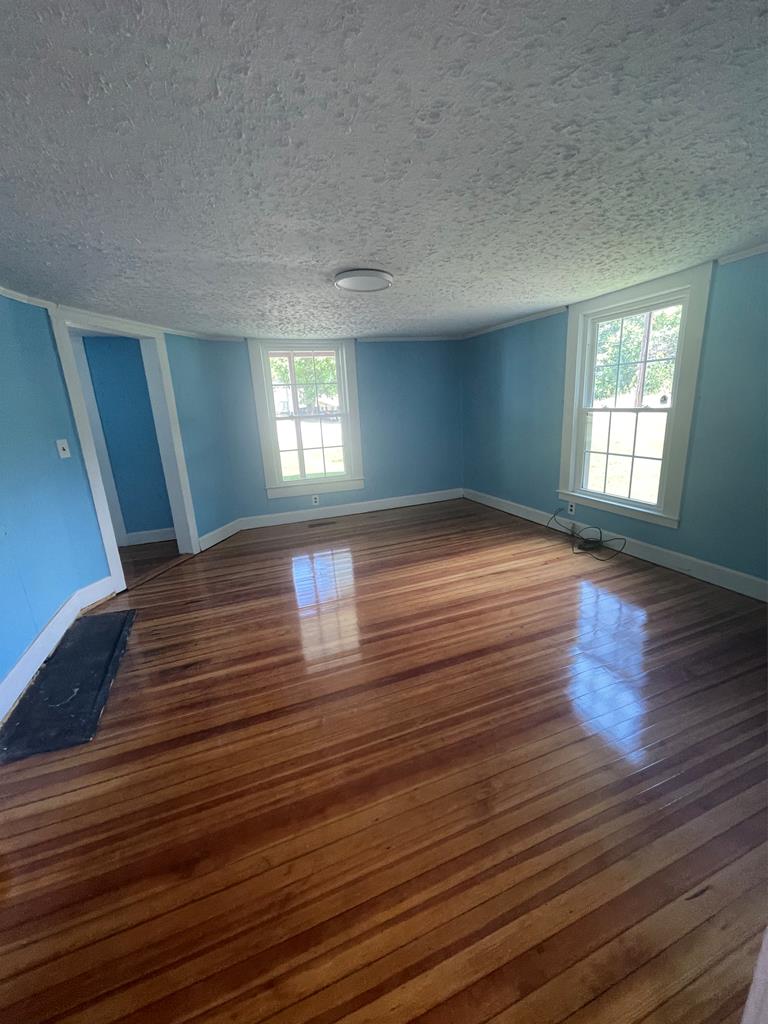 436 Summit Drive Property Photo 3