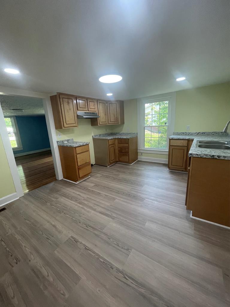 436 Summit Drive Property Photo 4