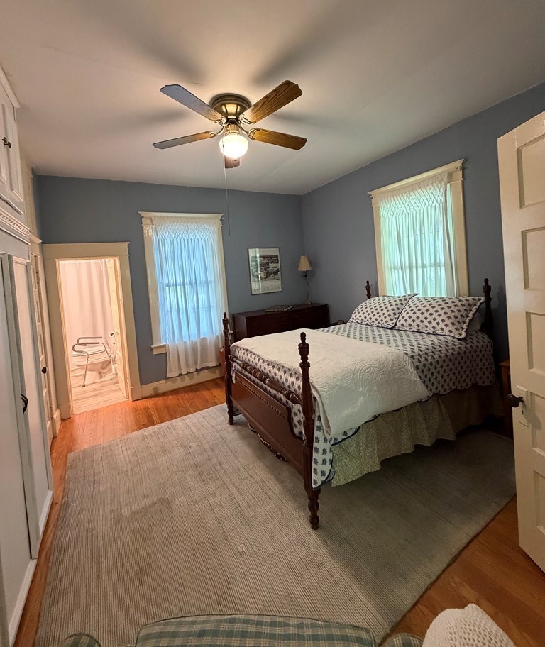 455 Osborne Street Property Photo 8