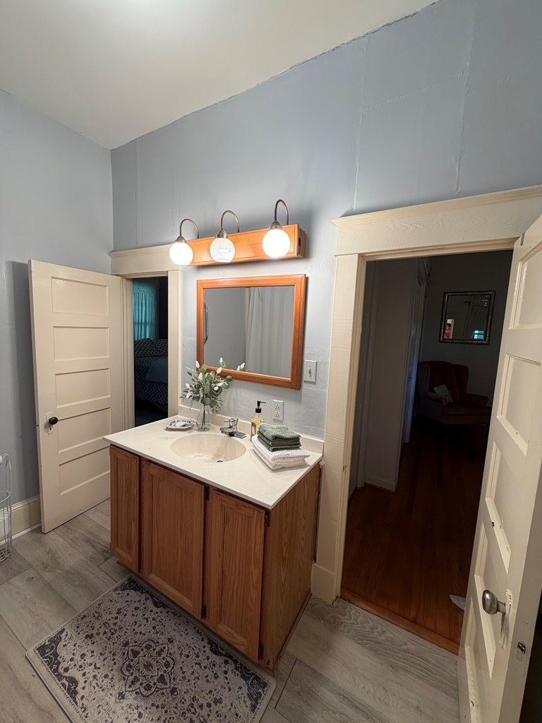 455 Osborne Street Property Photo 18