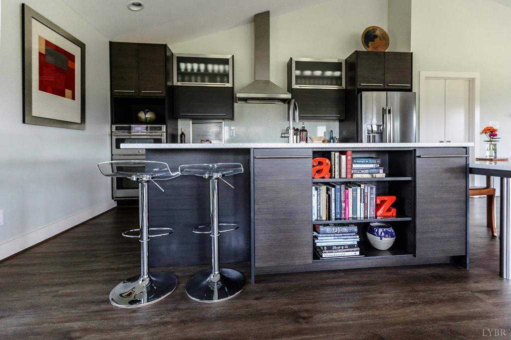1370 Out Of Area Property Photo 7