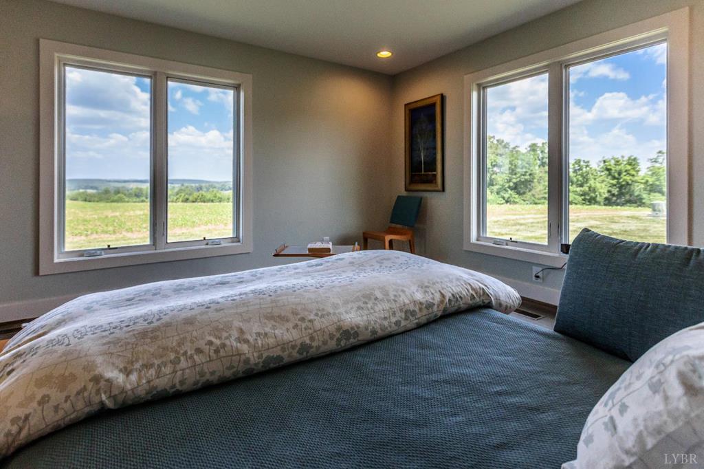 1370 Out Of Area Property Photo 39