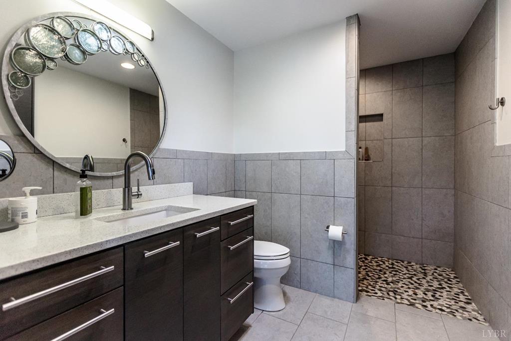 1370 Out Of Area Property Photo 66