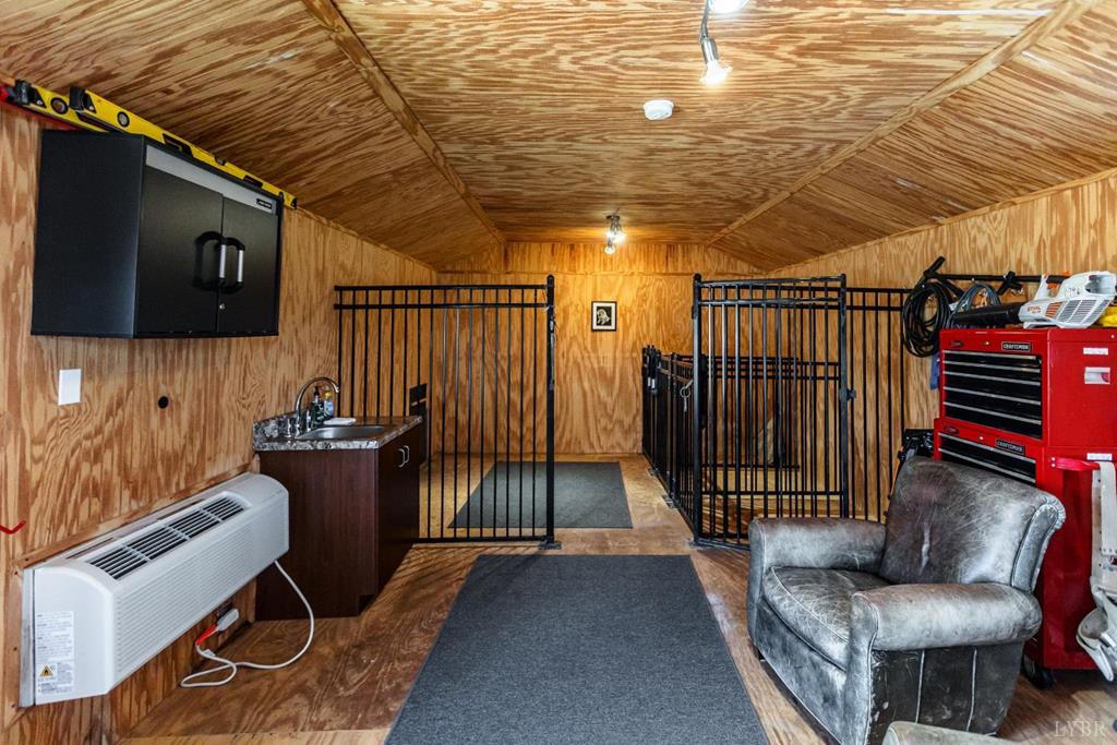 1370 Out Of Area Property Photo 76