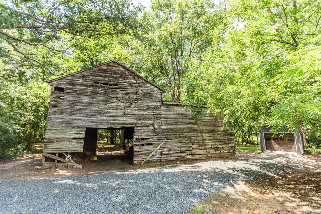 1370 Out Of Area Property Photo 83