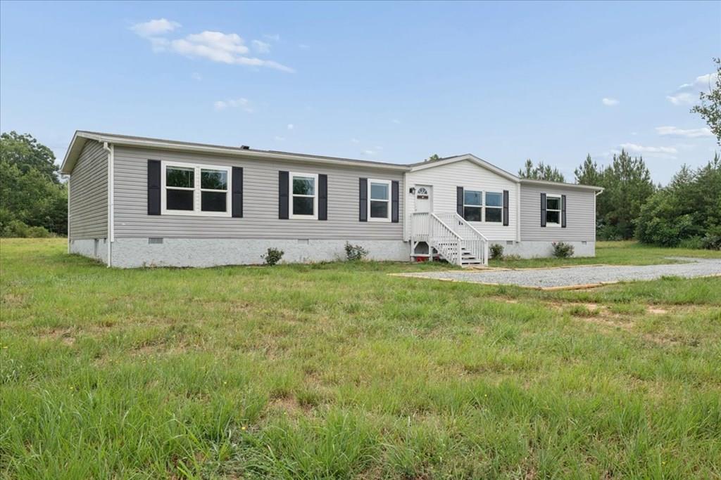 1180 Coles Ferry Road Property Photo 1