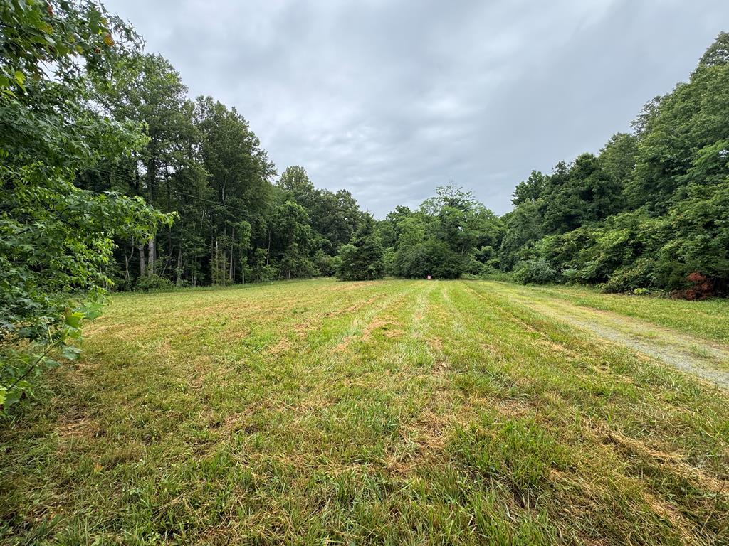 2990 Pendleton Road Property Photo 2