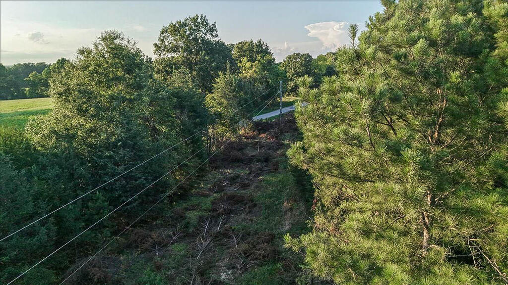 1116 Wheatland Road Property Photo 13
