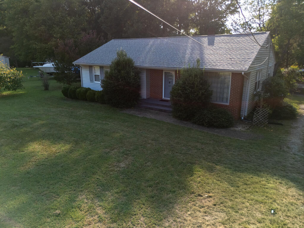 105 Walnut Drive Property Photo 1