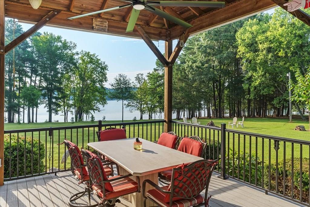 365 Thomas Trail Property Photo 1