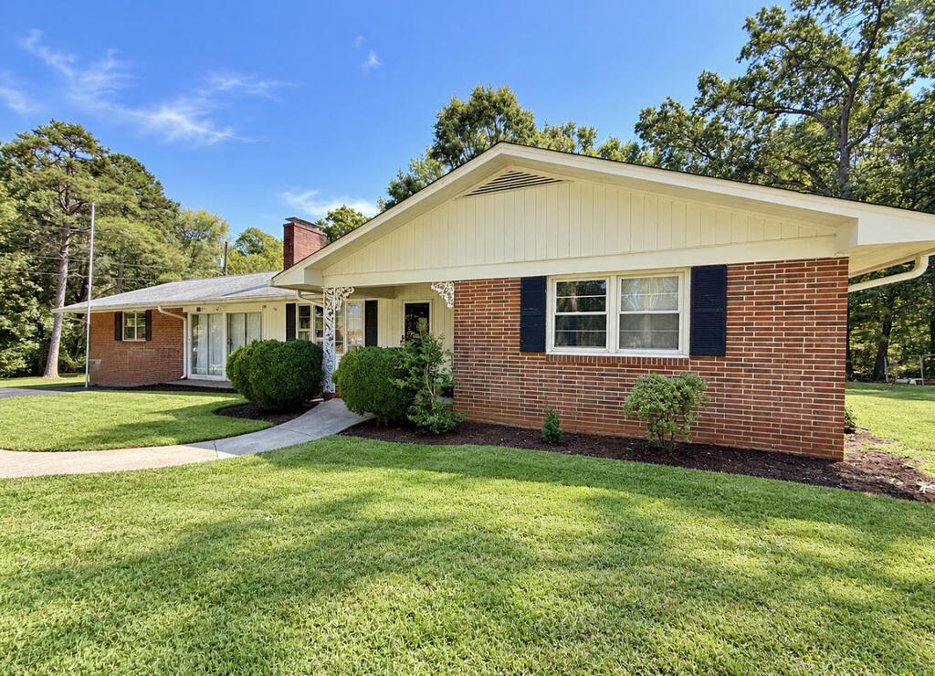 4055 Philpott Road Property Photo 1