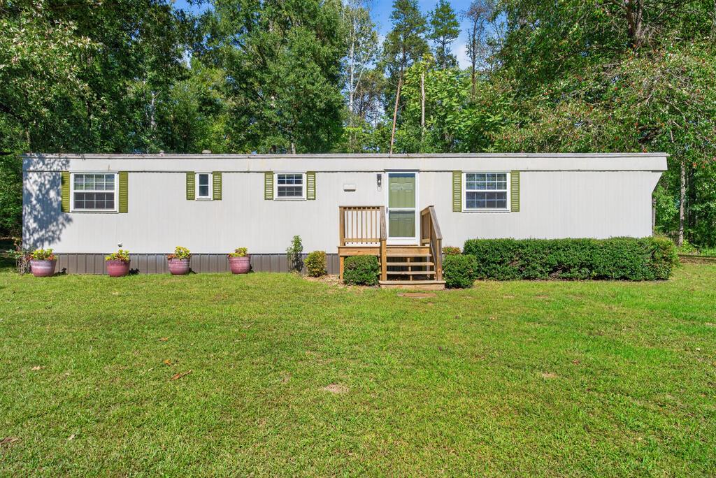9488 Red House Road Property Photo 1
