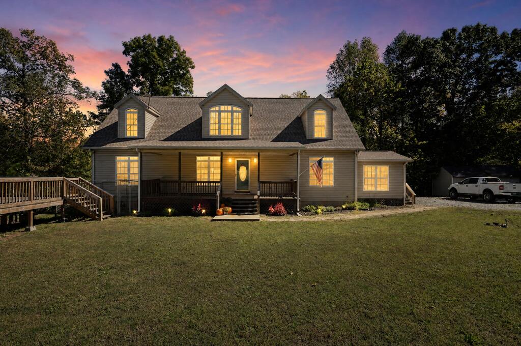 290 White Street Property Photo 1