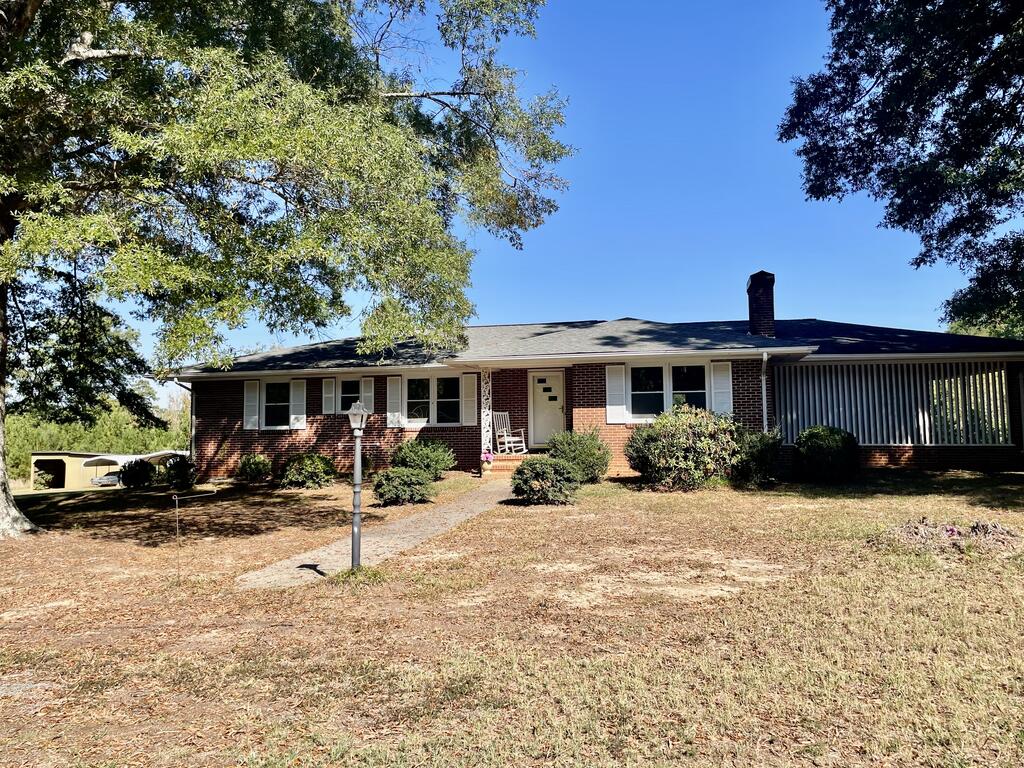 1169 Macdonald Road Property Photo 1