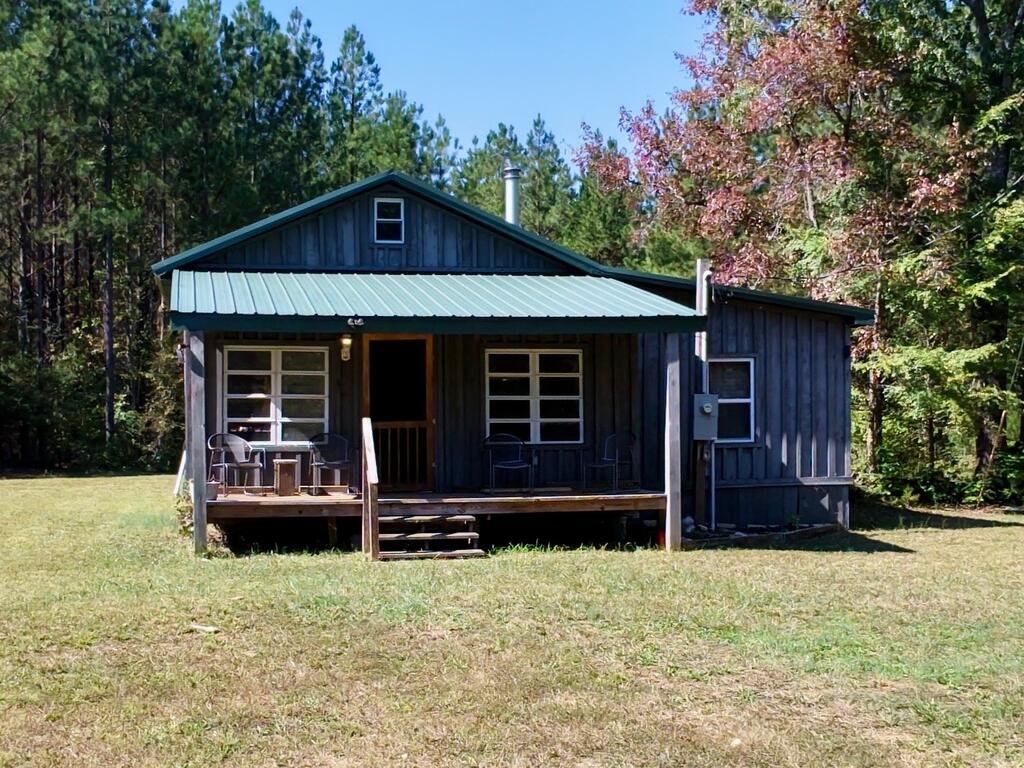 2585 Hayes Mill Road Property Photo 1