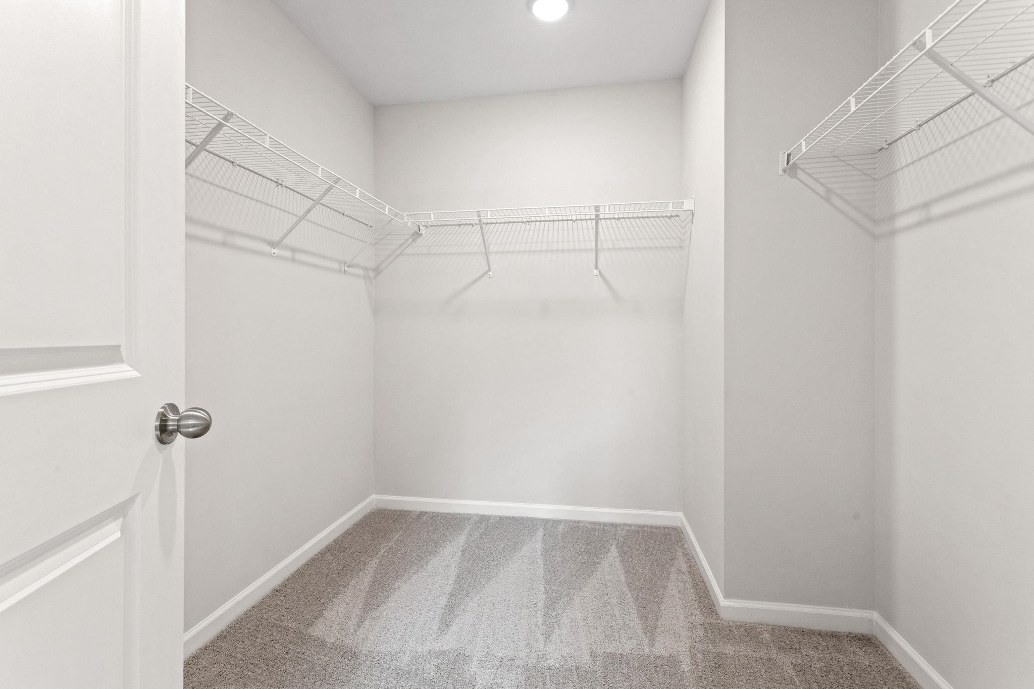 6087 Haddington Drive Property Photo 24