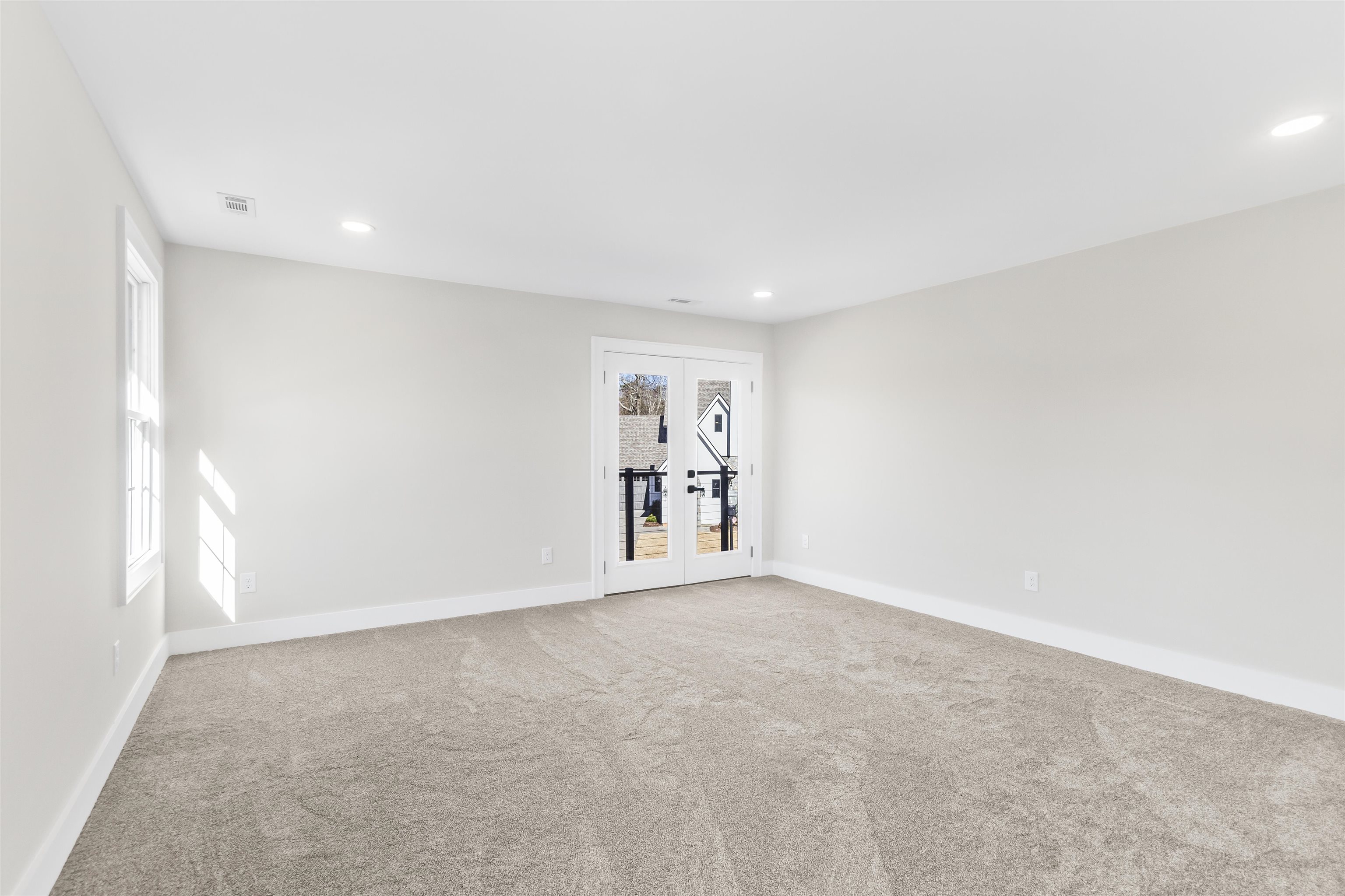 113 Market Bay Court Property Photo 27