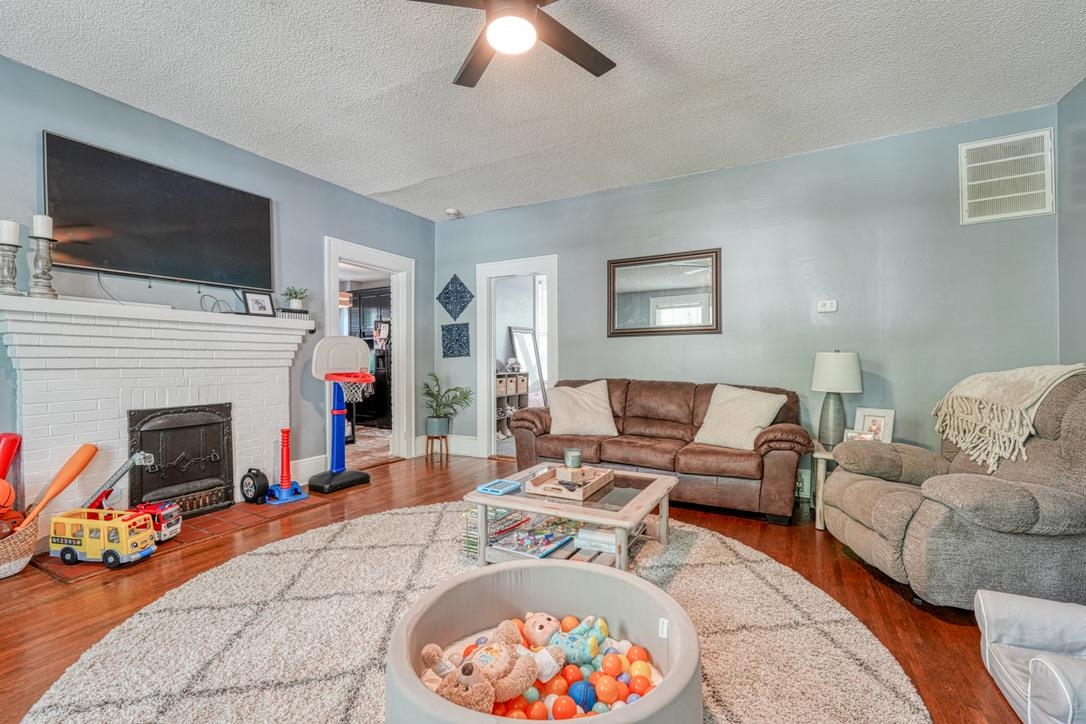 102 College Drive Property Photo 17