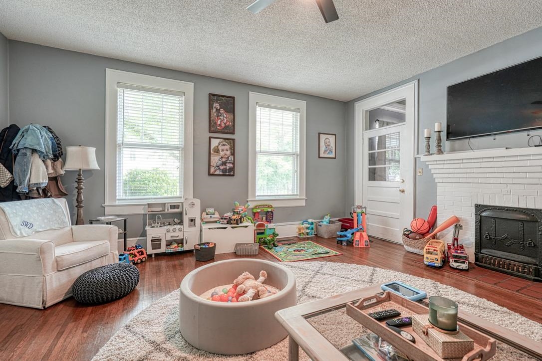 102 College Drive Property Photo 18