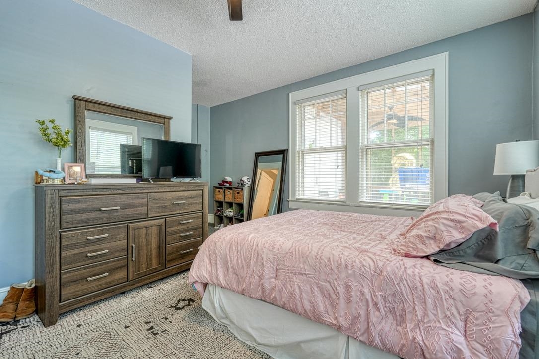 102 College Drive Property Photo 21