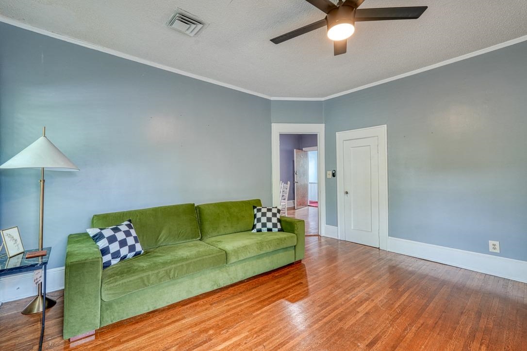 102 College Drive Property Photo 34
