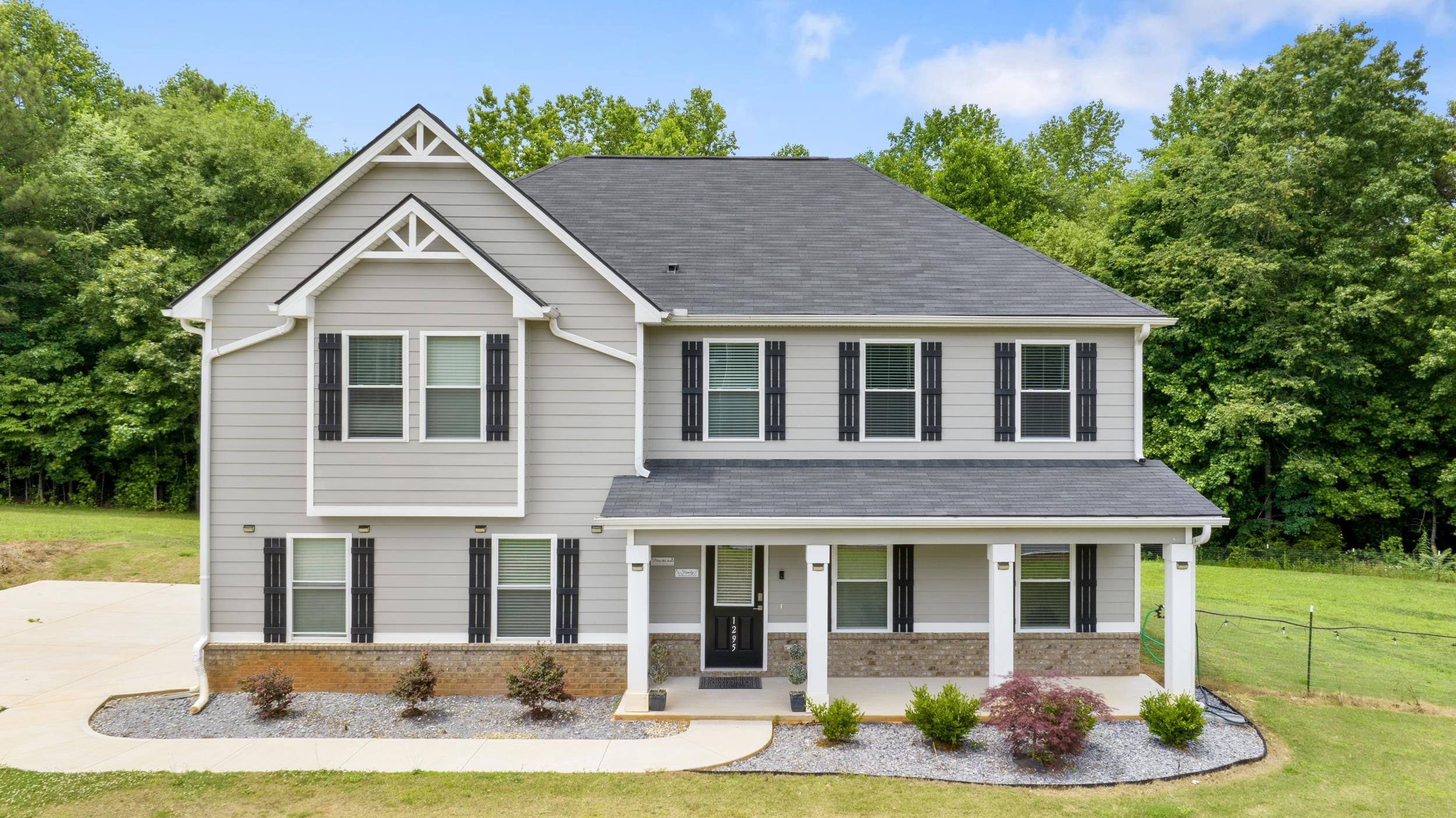 1295 Twin Bridge Road Property Photo 1