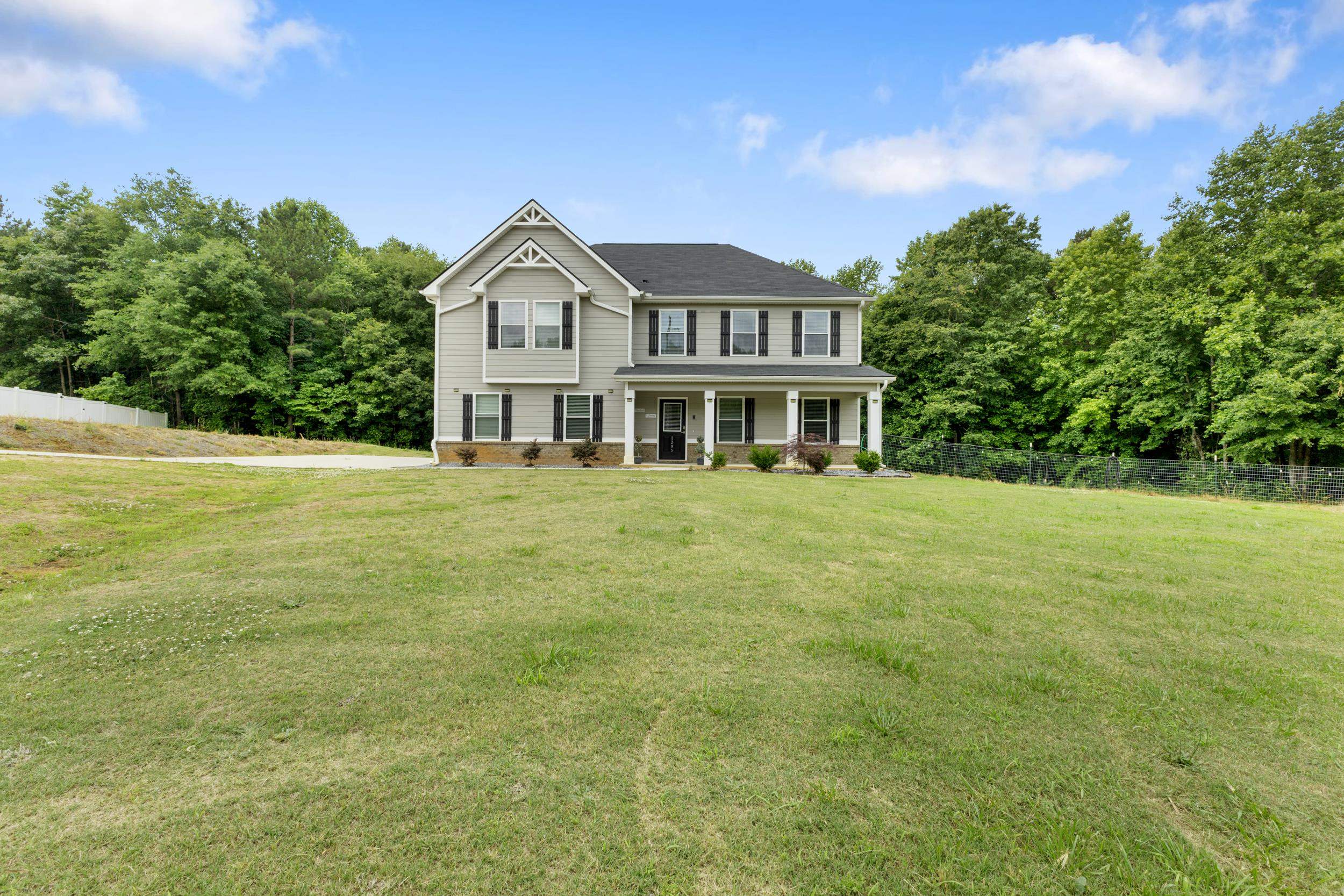 1295 Twin Bridge Road Property Photo 2