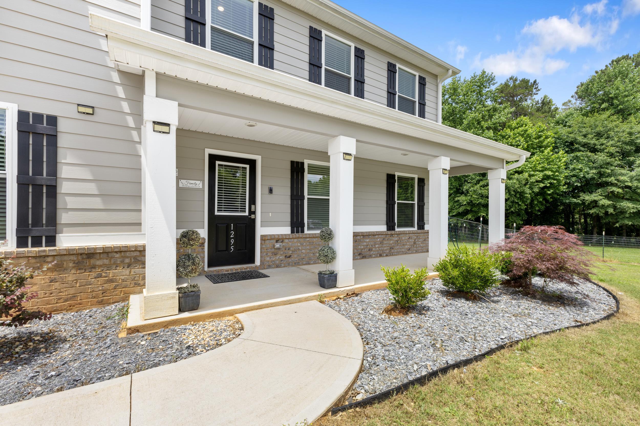 1295 Twin Bridge Road Property Photo 3