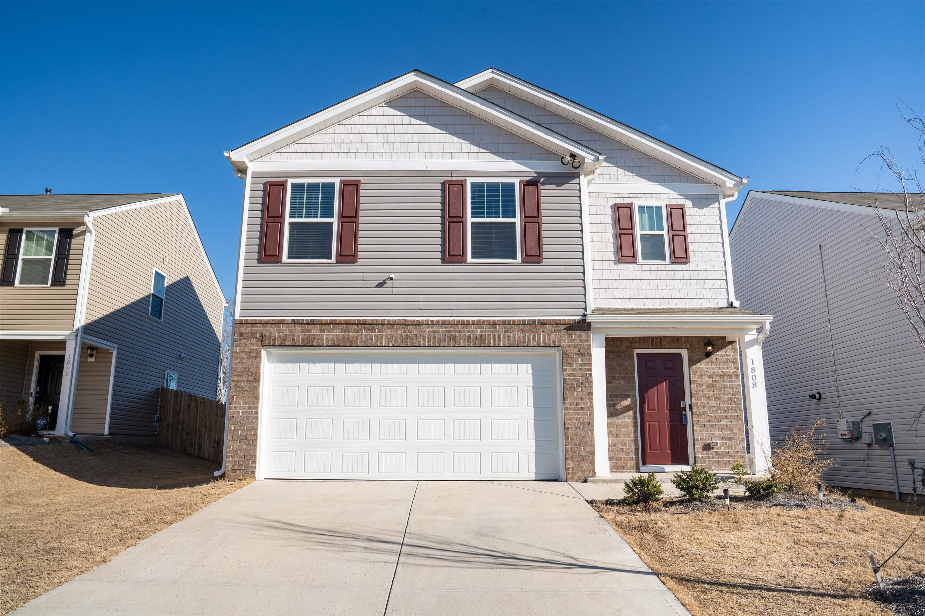 1808 Bridle Lane Property Photo 1