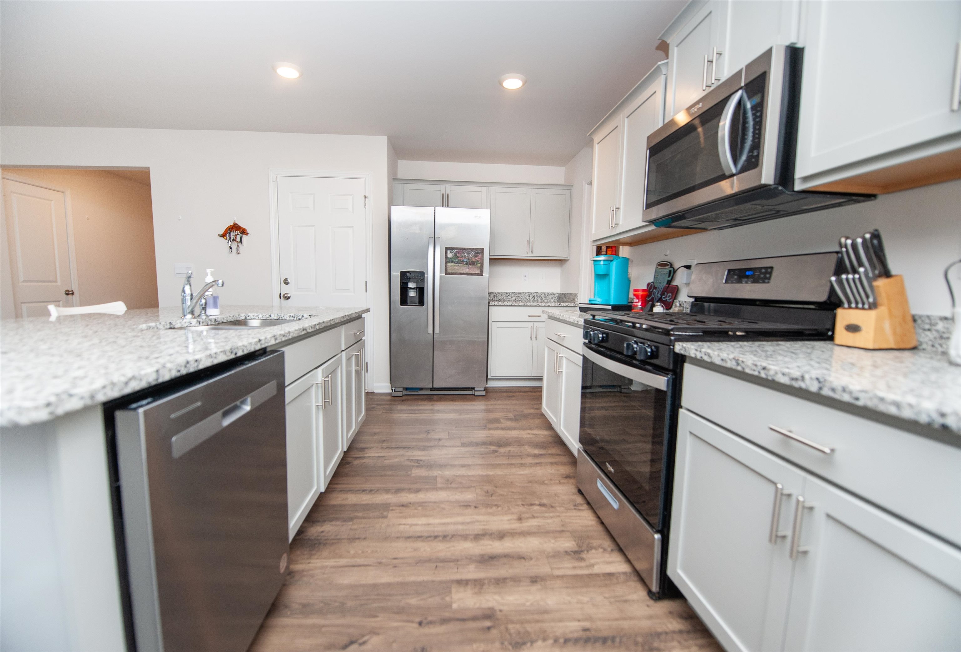 1808 Bridle Lane Property Photo 3