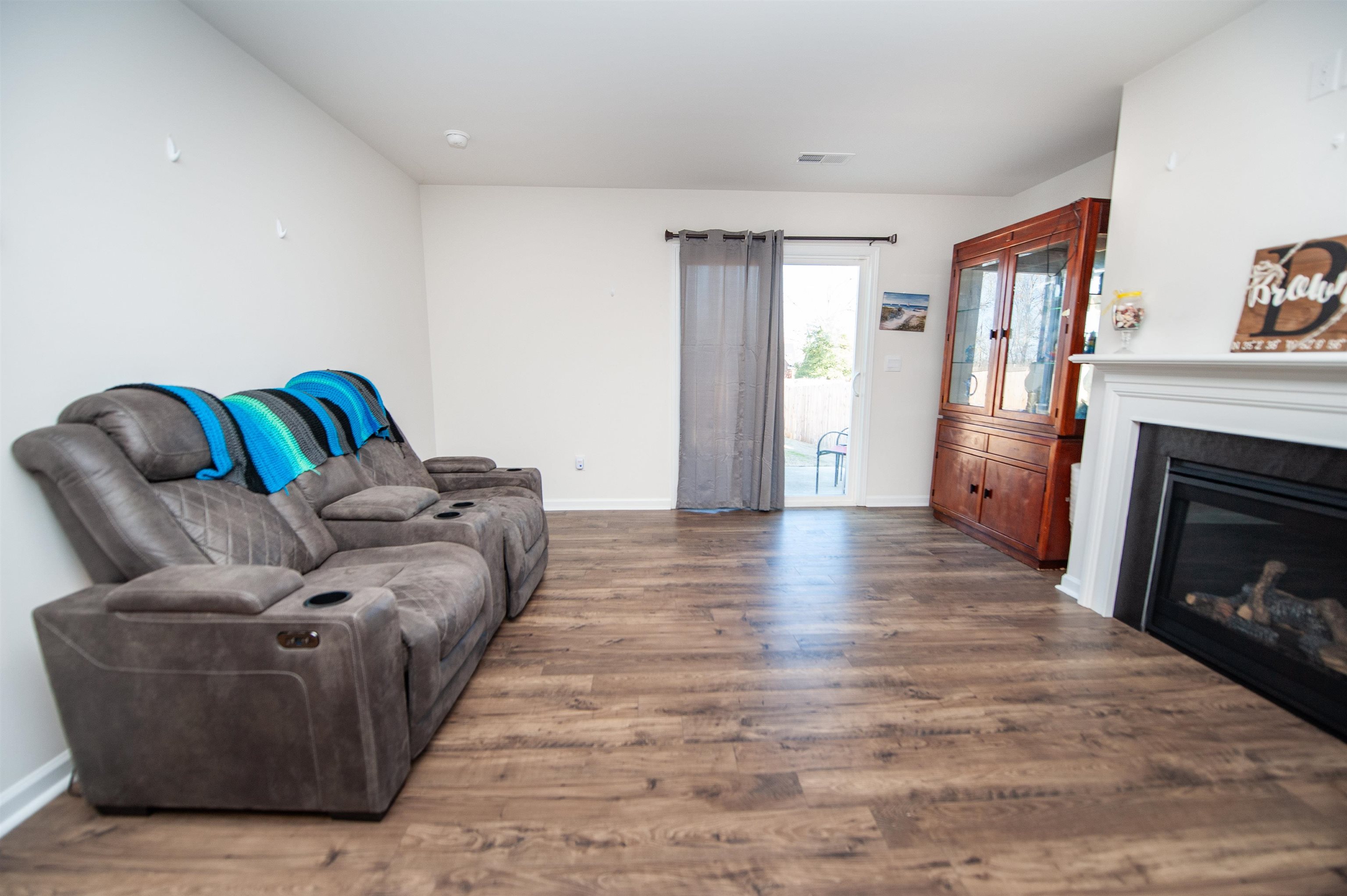 1808 Bridle Lane Property Photo 8
