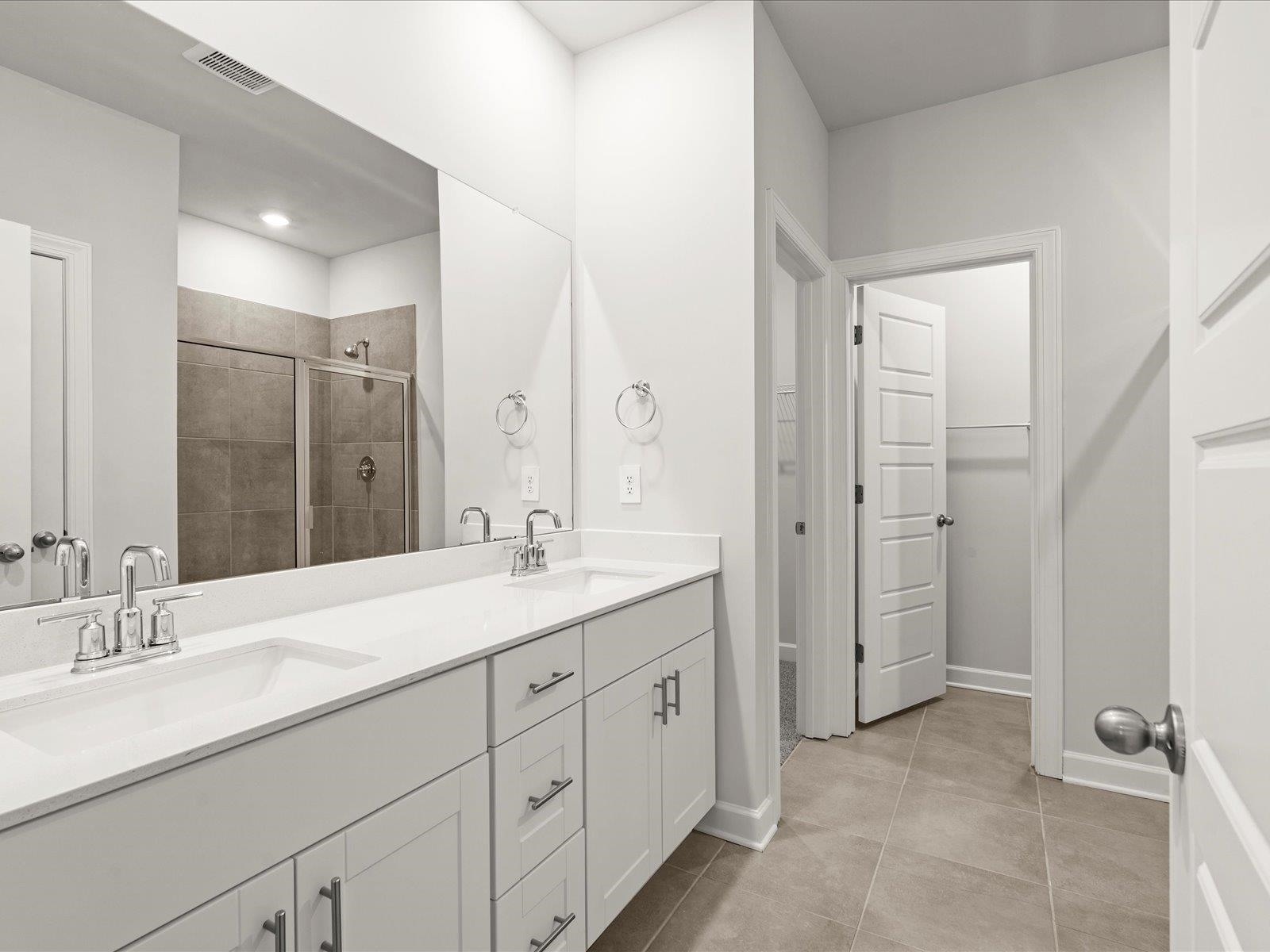 420 Hazelcroft Drive Property Photo 14
