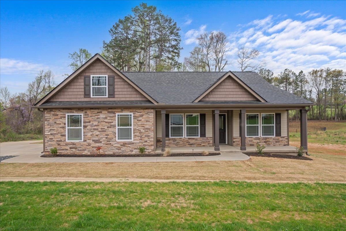 1051 Holly Springs Church Road Property Photo 1