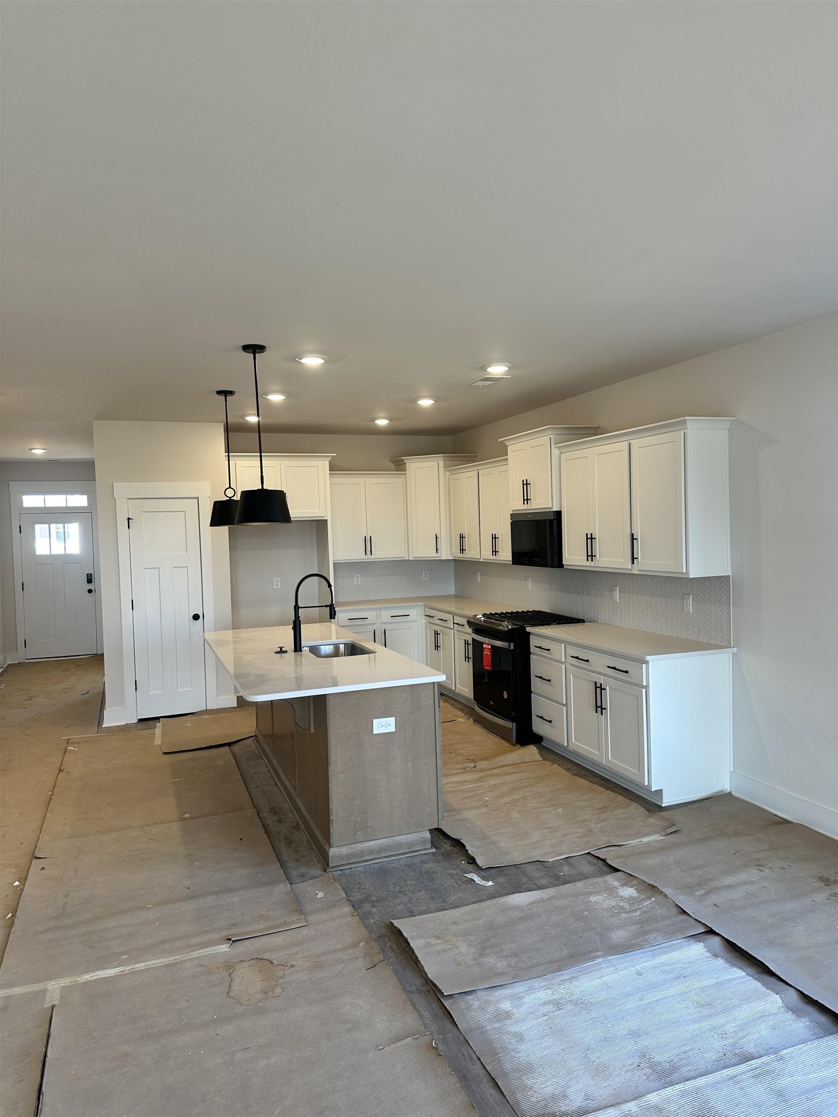 13029 Black Walnut Way Property Photo 4