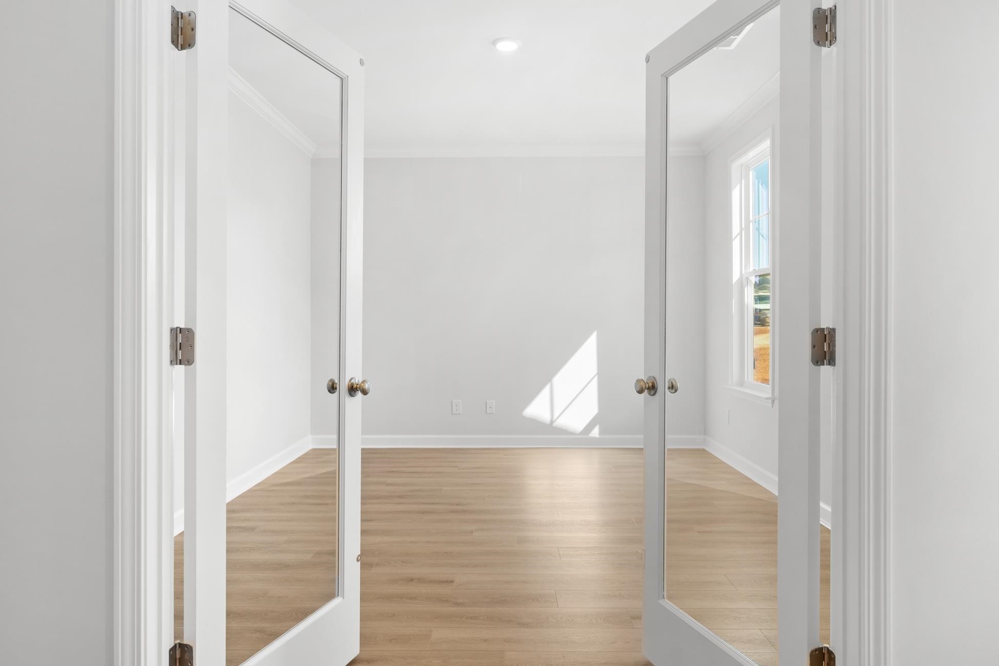 2046 Emily Margaret Road Property Photo 8