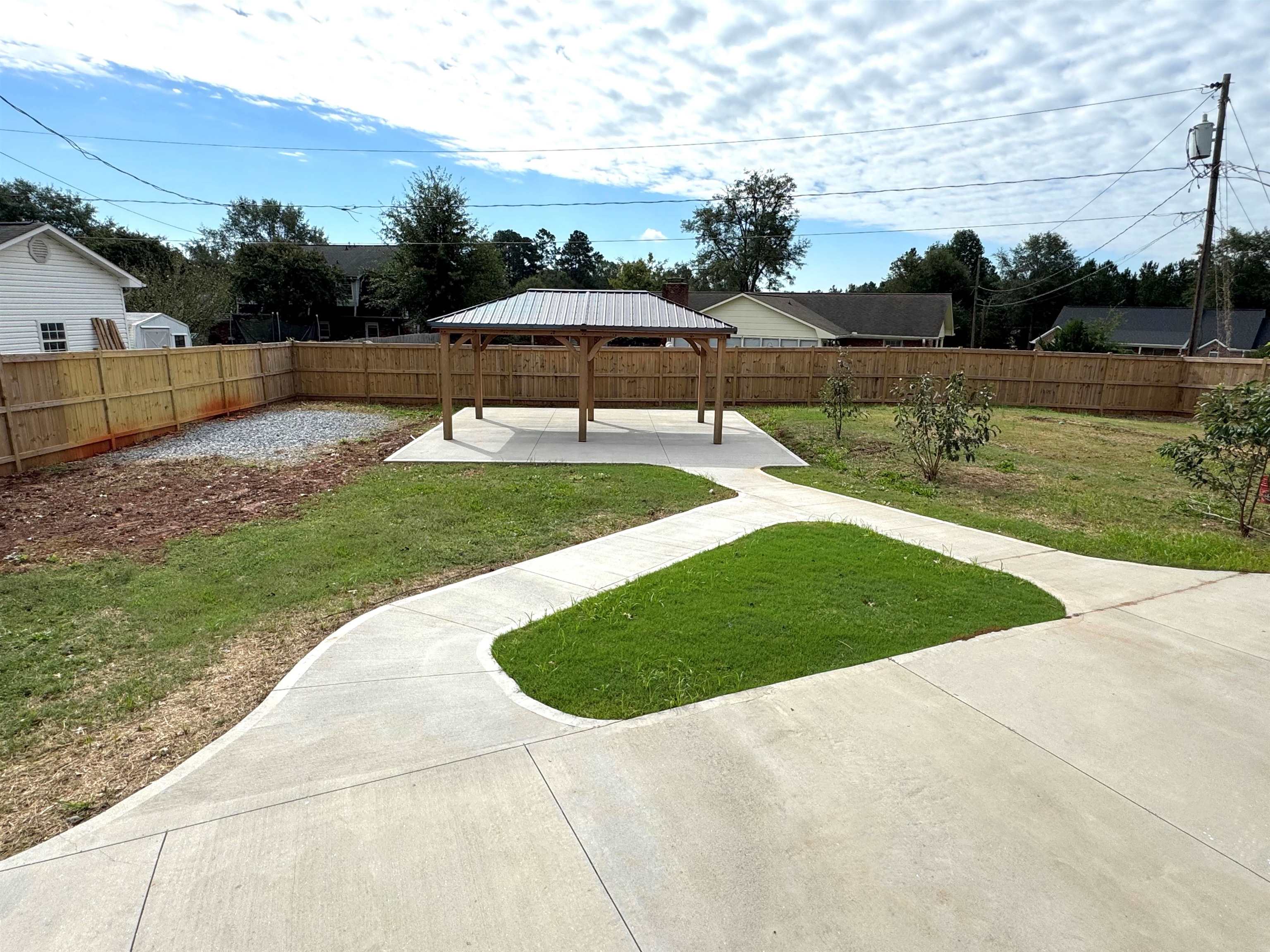 104 Phillips Circle Property Photo 4