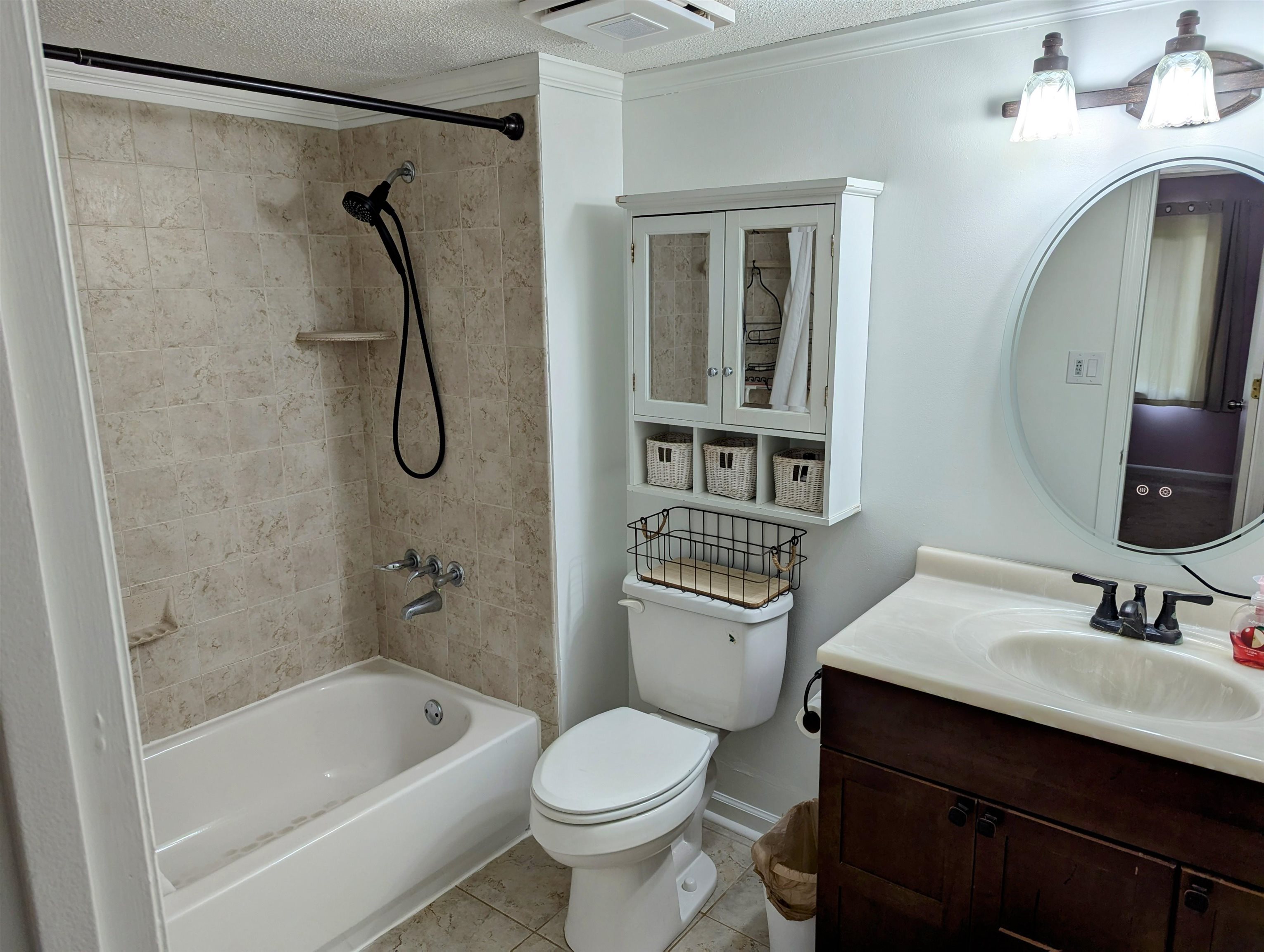 104 Phillips Circle Property Photo 14