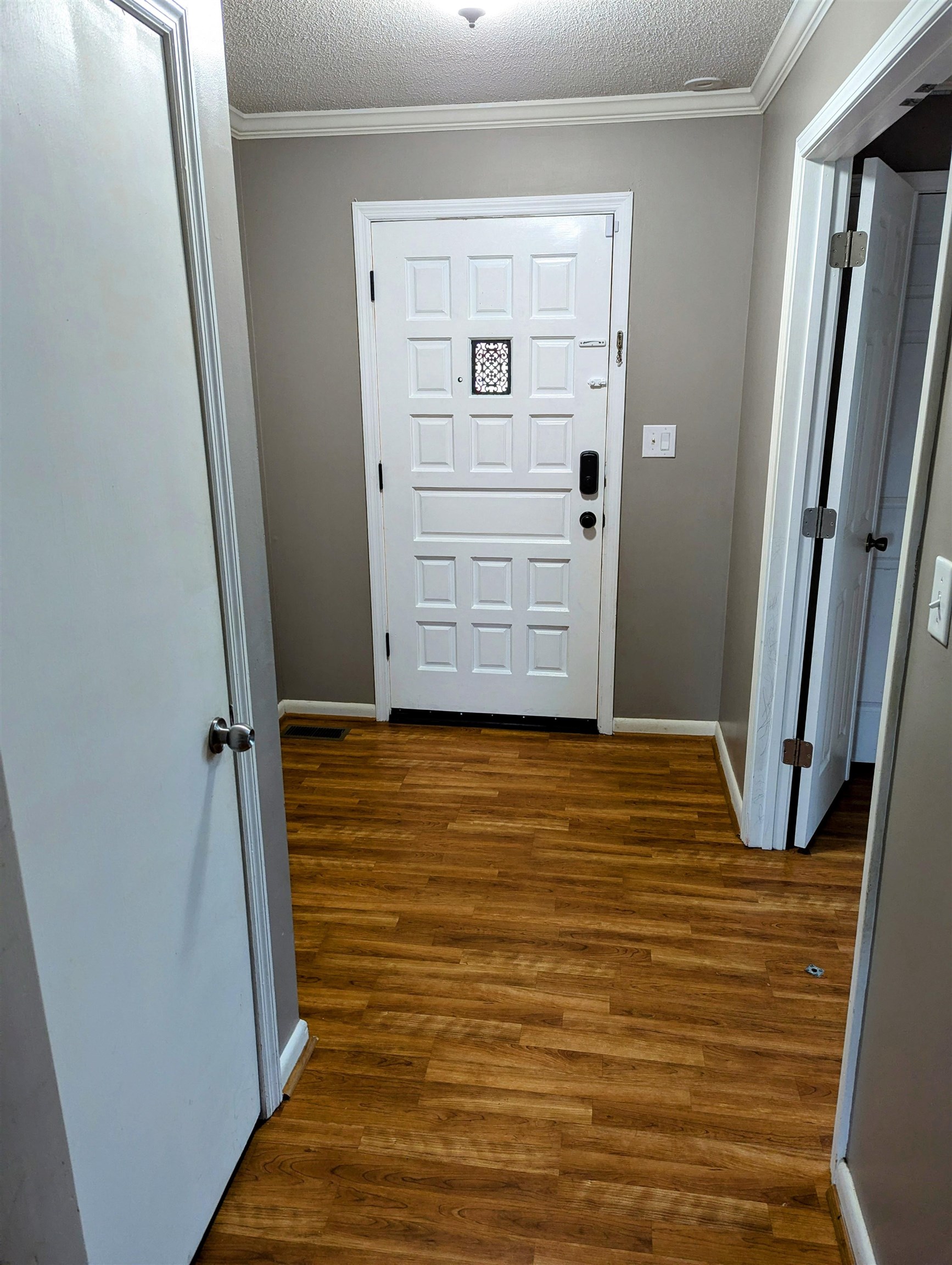 104 Phillips Circle Property Photo 18