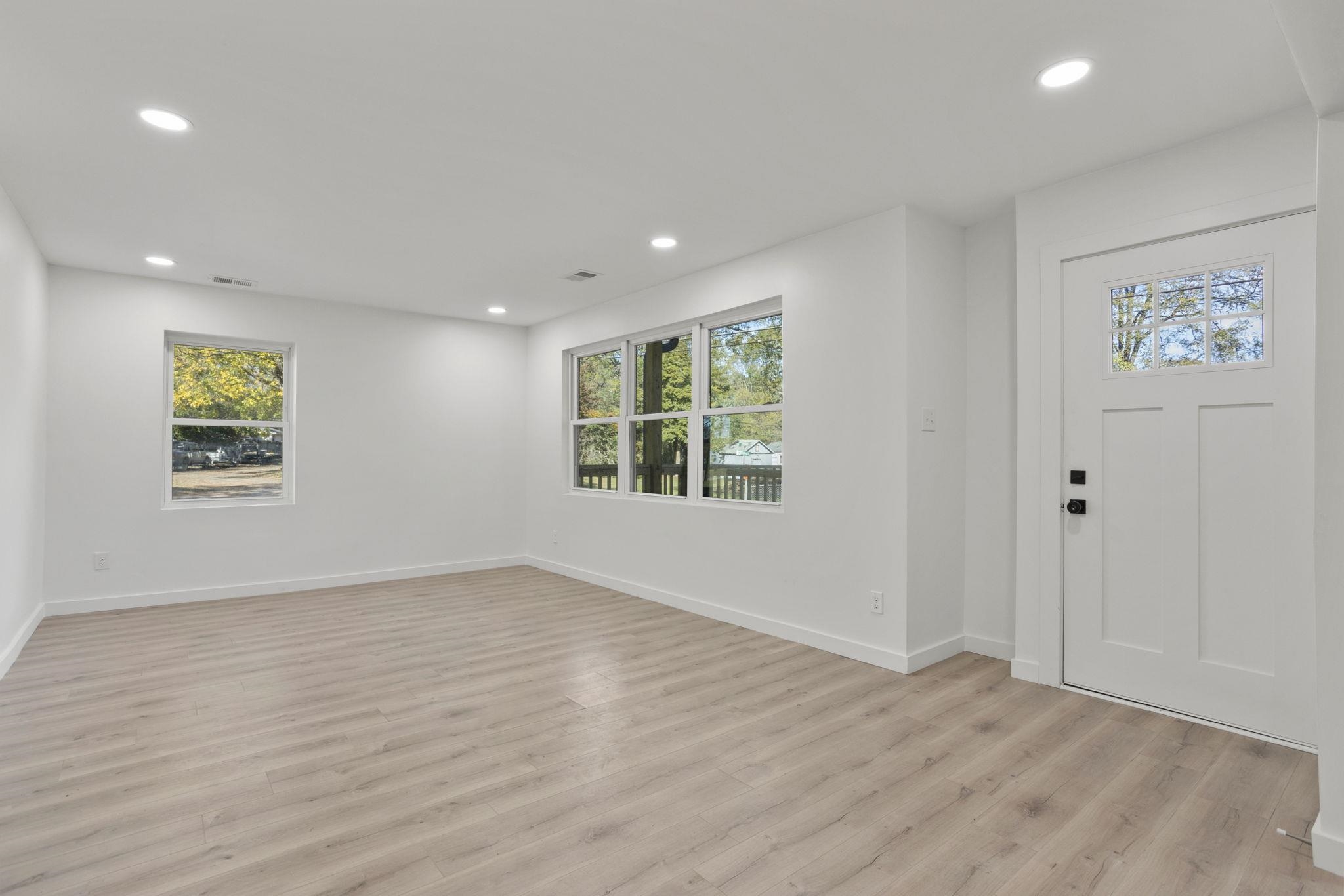 15 Littlejohn Street Property Photo 6