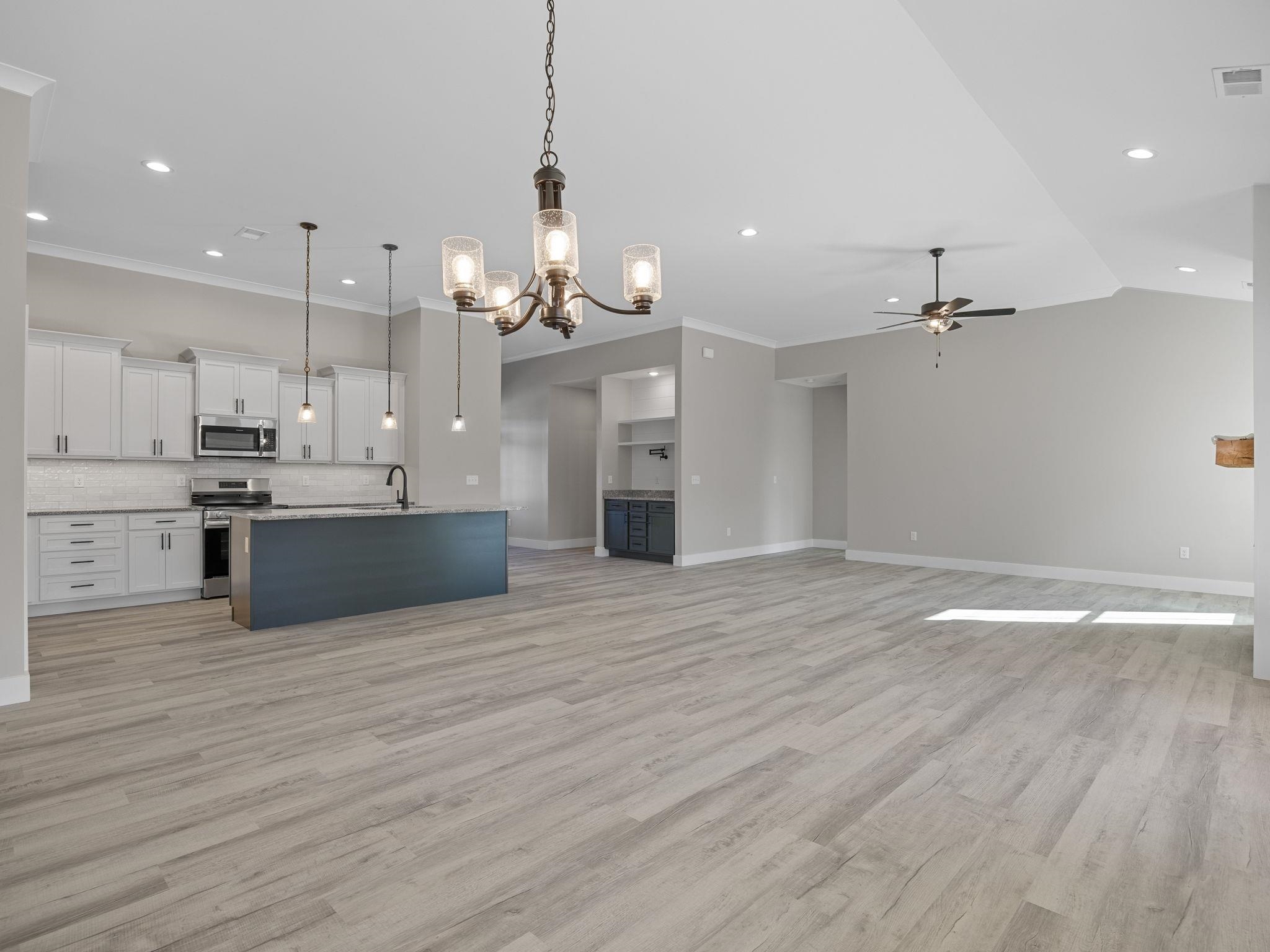 11573 New Cut Road Property Photo 9